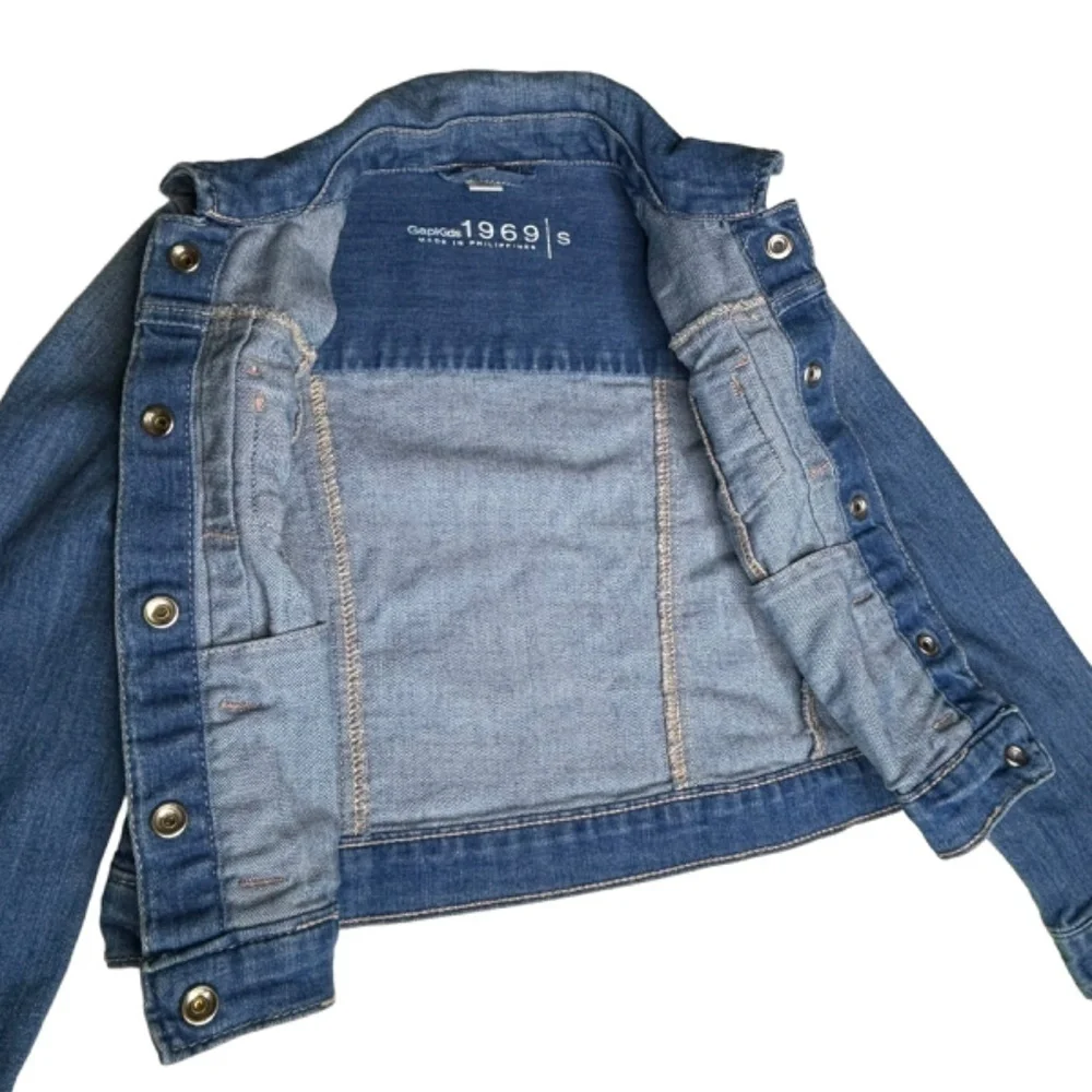 GAP Kids Jean Jacket Girls Size S Blue Snap Up Long Sleeve Denim‎ with Pockets
